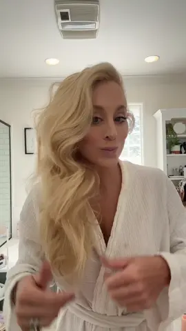 The hair flip always works the best #hairtok #hair 