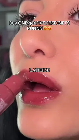 Hydrating tinted lip serum that’s NON STICKY and comes with 5 free gifts 😍say less!! @laneige_us #laneige_us #laneigenextgen_challenge #laneige_contest #tiktokshopcreatorpicks #tiktokshoplabordaysale 