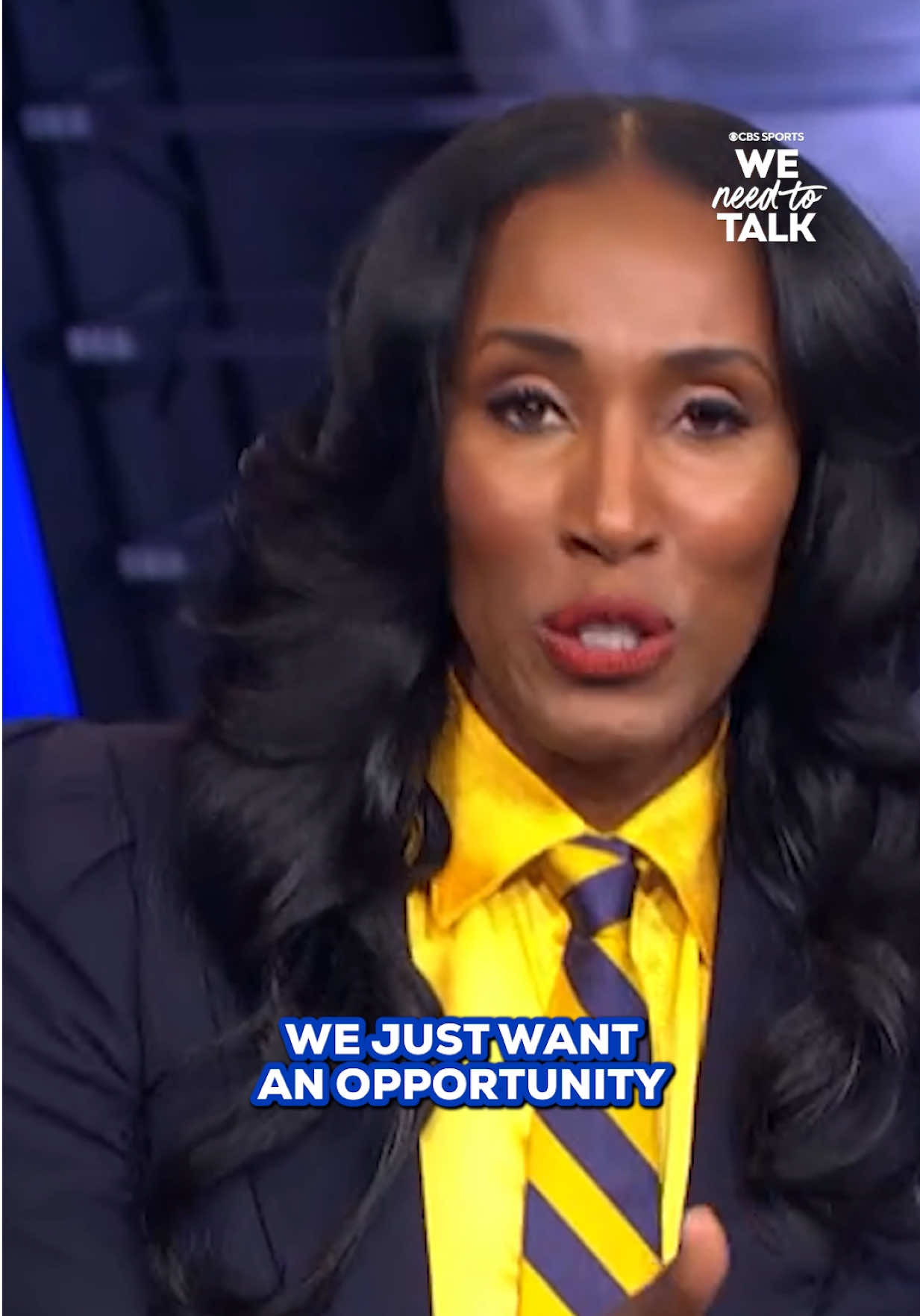#LisaLeslie with a BAR on Women's #Equality Day 👏 #womenssports #empowerment 