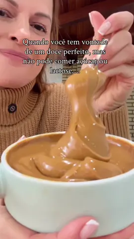Quando você tem vontade de um doce perfeito, mas não pode comer açúcar ou lactose… é desse doce que você precisa! 💛 Esse doce de leite low carb e inclusivo que preparei ontem é a prova de que você não precisa abrir mão do sabor para cuidar da saúde. Ele é cremoso, delicioso e seguro para quem tem restrições. ✨ Essa é a mágica da confeitaria inclusiva: transformar o que parecia impossível em momentos de prazer e tranquilidade à mesa. 📌 Quer aprender a fazer também? Nos meus cursos eu ensino o passo a passo para recriar doces clássicos em versões sem açúcar, sem glúten e sem lactose. 👉 Clique no link da bio e venha sentir esse sabor sem preocupações! #docesinclusivos #doceledelowsugar #semlactose #semgluten #semacucar   