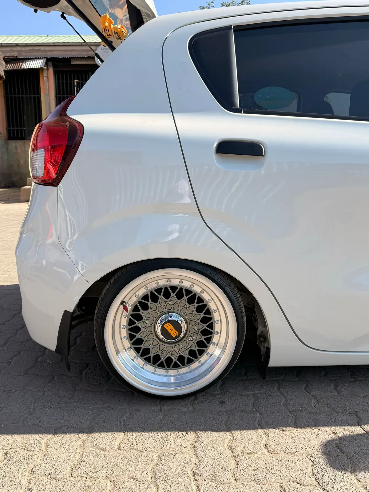 @CARWORKS.SOCIETY_ @Spotted_in_meadowlands @Klipfontein's lowest ❤💦 @royaltystance.sa @Clean.sh0ts #toyotavitz #stanceisnotacrime #OnTheFloor #airsuspension 