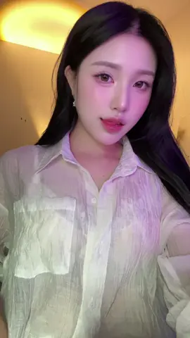 Hoa mắt quá