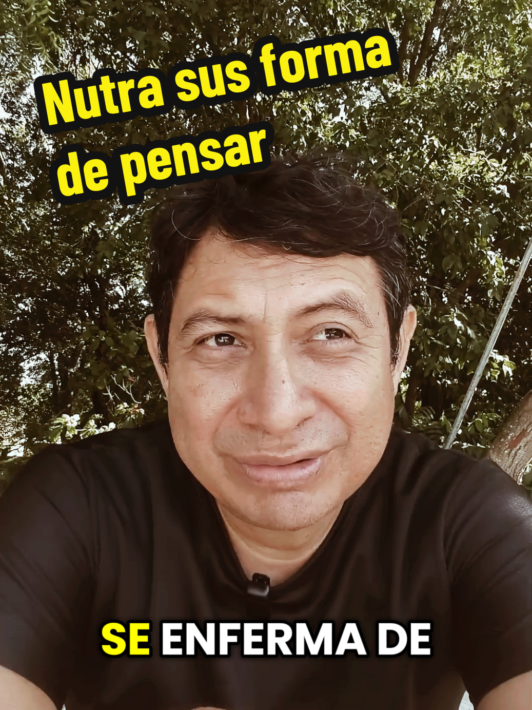 *Visualiza tu mejor versión y trabaja por ella cada día.* La mente impulsa el cuerpo. 🌟🪞🥗💪 #BienestarMental #MetasSaludables #Nutrición  #Motívate #carlitosmatuvital 