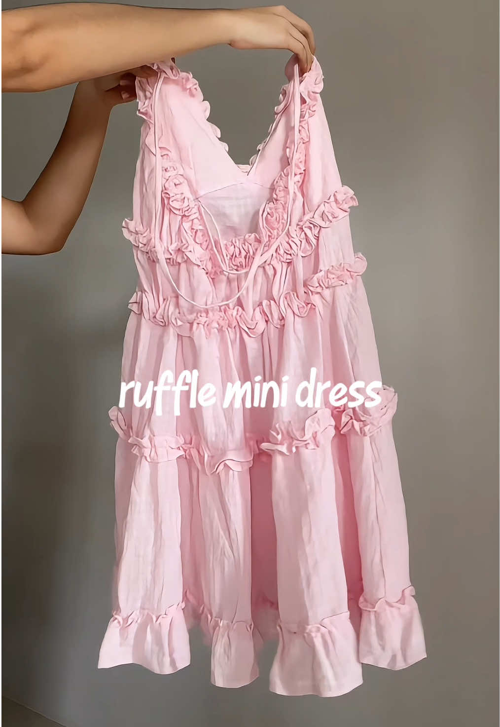 ruffle mini dress >>> #prettydress #ruffledress #minidress #cutedress #dressreco 