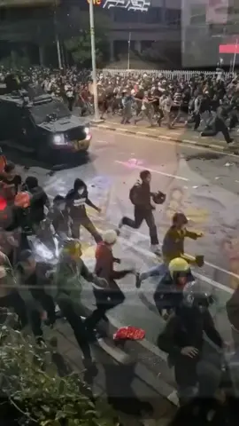 Polda Metro Jaya meminta masyarakat tidak melakukan live di TikTok
