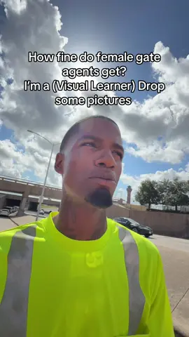Show me in the Comments 😊🙌🏽 #keldrickhopson #contentcreator #fyppppppppppppppppppppppp #foryoupage #agents 