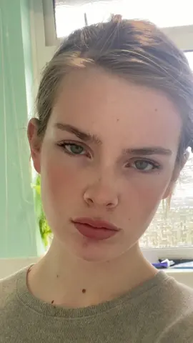 discovered i look better without bottom lash mascara #fyp #lipsync #viral #beauty #lipsync 