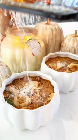 The best most delicious soup! #soup #soupseason #cozysoups #souprecipe 
