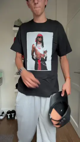 2 outfit avec les nouveaux t-shirts supreme X Playboicarti #supreme #newitems #fyp #playboicarti #drop 