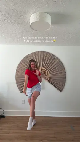 dc @amiemillss ate with this fr😭 #dance #dancetiktok #dancetrend 
