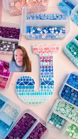Replying to @Andreia's World 🩵🧜🏻‍♀️✨custom mosaic J part 3✨ #zenspiredesigns #mosaicart #mosaic #satisfying #mosaictile 