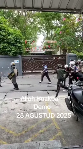 Semoga Rakyat Di Seluruh INDONESIA Yang Menegakkan Kebenaran Dalam Lindungan Alloh SWT, Amin 🤲♥️ Rakyat INDONESIA 🇮🇩