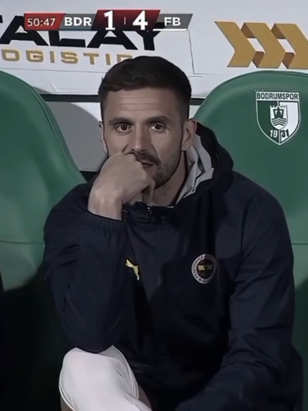 Gerçekten üzgün bu gözler.. #tadic #dusan #fenerbahce 