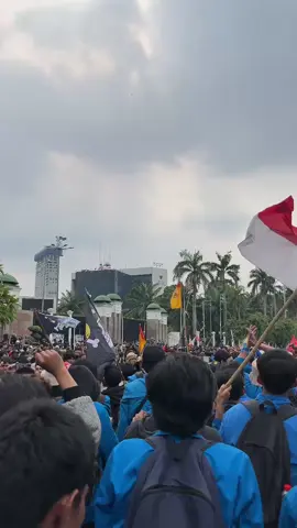 ini rumah kita #pamulang #unpam #unpamhits #fyp #viral #demo #demodpr #polisi #foryou #demoindonesiagelap2025 