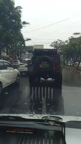 bahan sw mu boloooo whehe #bandungkotakembang  #ambulancemgcare  #drivermuda  #ambulance  #fyppppppppppppppppppppppp 