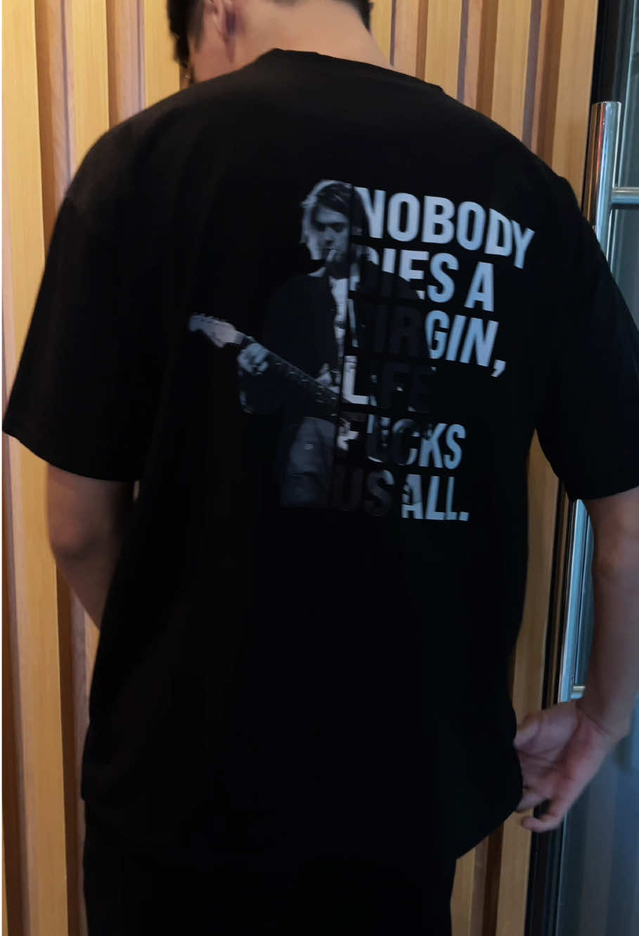 Kurt cobain is the best #kurtcobain #kurtcobainfan #kurtcobainedit #kurtcobainforever #rock 