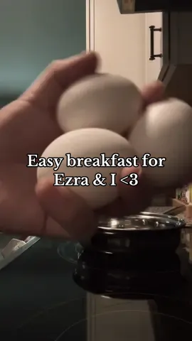 Make a easy ass breakfast with me 🫶🏻 