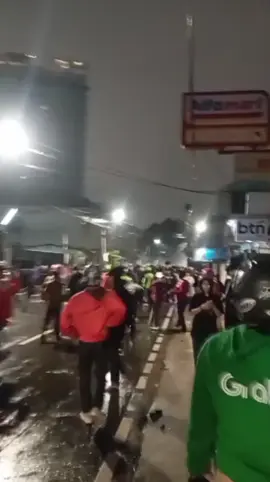 suasana malam d depan markas brimob kwitang #video #brimob #ojol #viral #follow 
