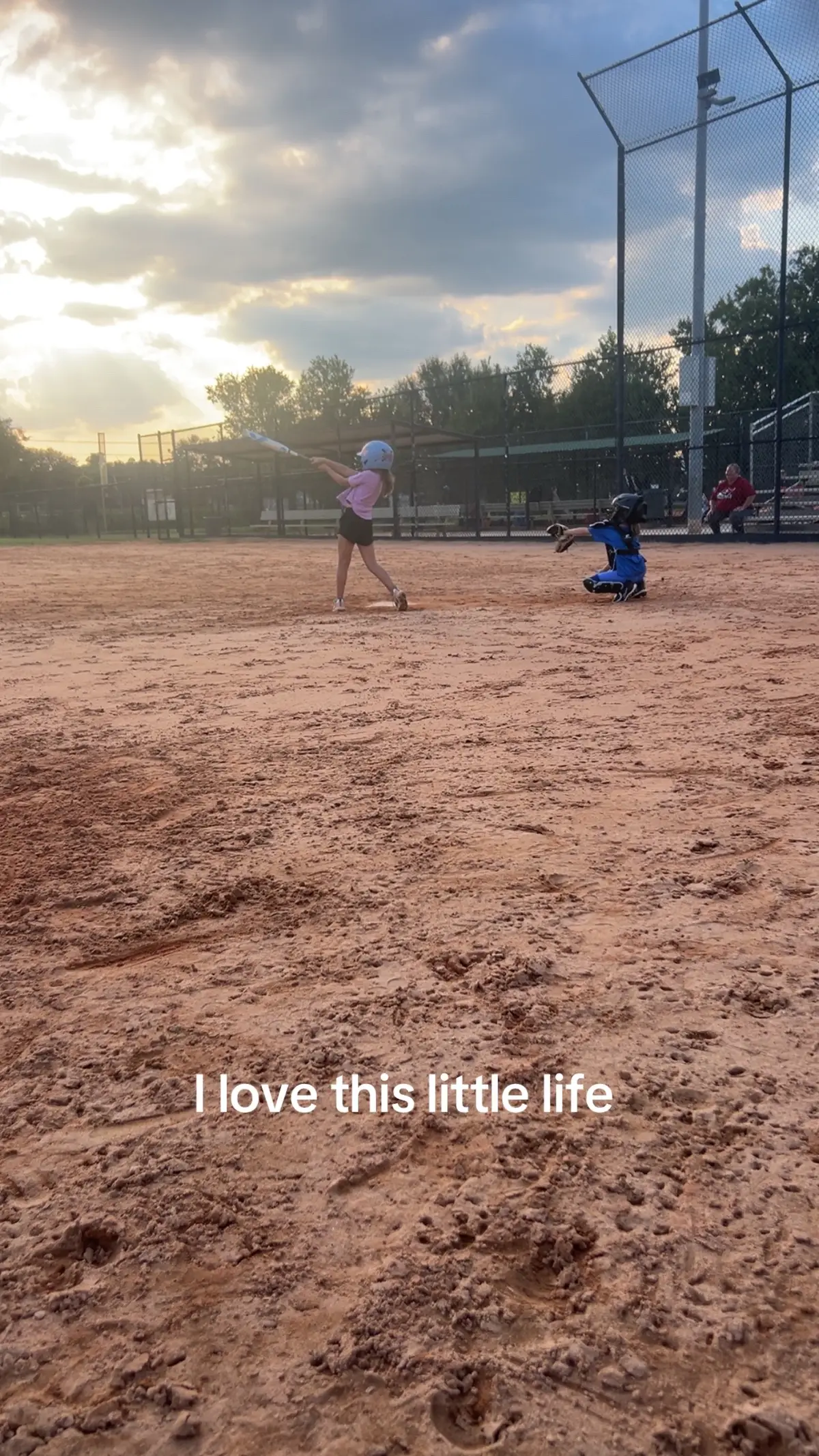 One thing bout me is ima be hyping my girl up #catchersmomma #softball #8usoftball #softballmomsoftiktok 