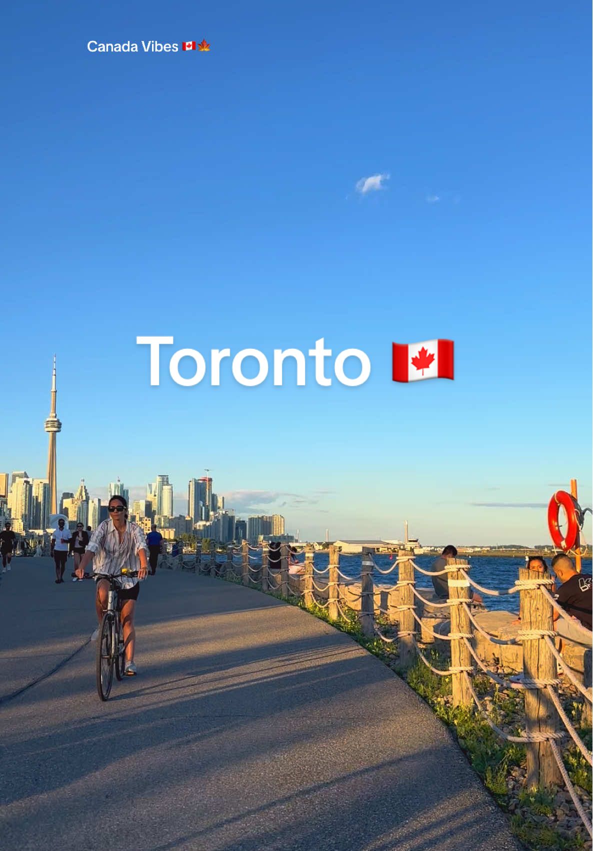 📍Exploring Toronto.😍🇨🇦🍁✈️#fypviral #toronto #exploringcanada #thisiscanada #summervideo 