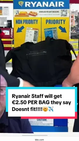 Ryanair is giving staff a BIGGER payment every bag they say doesn’t fit for carry on luggage 🤯🤯 #ryanair #ryanaircrew #ryanairbag #easyjet 