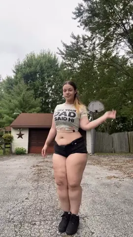 #OOTD number 427!🫶🖤 tell your dad i said hi :) #fyp #explore #ohio #usa_tiktok 