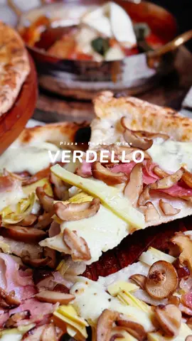 Sicilian Dreams at Verdello: A Taste of Summer Magic🍋✨ 📍Verdello 📍994 Columbus Ave, New York, NY 10025 😍Near Columbia University, grab your Student ID get the discount! Verdello transports diners straight to Sicily's sun-soaked shores through their chef's authentic culinary journey. This isn't your typical NYC Italian spot – it's a love letter to Southern Italian tradition, where 