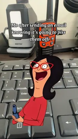 Teehee #work #coworkers #coworkersbelike #Meme #MemeCut  