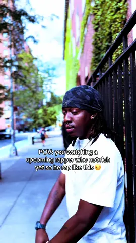 OMG he really snapped like this? 😳 #fyp #explorepage✨ #musician #rapper #trending 