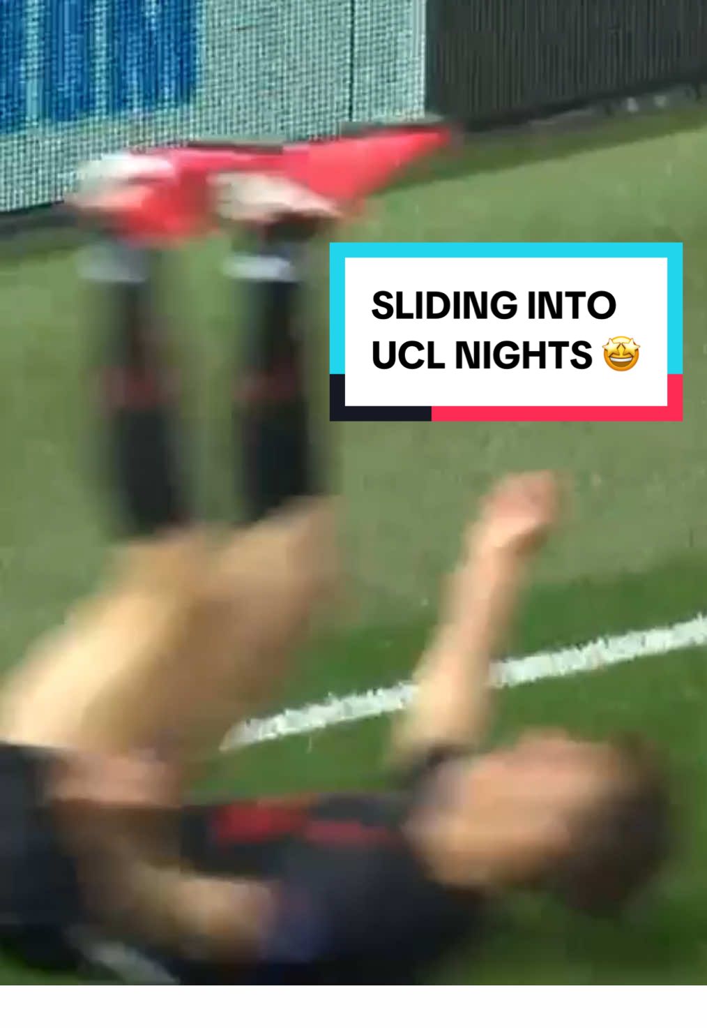 Sliding into UCL nights 🤩 #atleticodemadrid #UCL #championsleague #football #llorente 
