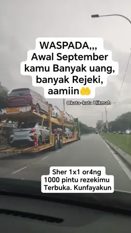 Semoga terwujud ���� . . . . Sejarah #fotografi � dimulai dengan penemuan dua prinsip penting: yang pertama adalah kamera obscura memproyeksikan gambar, yang kedua adalah penemuan bahwa beberapa zat terlihat berubah oleh paparan cahaya. Tidak ada artefak atau deskripsi yang menunjukkan upaya untuk menangkap gambar dengan bahan sensitif cahaya sebelum abad ke-18. Pemandangan dari jendela di Le Gras 1926 atau 1827, diyakini sebagai foto kamera paling awal yang masih ada. [1] Penambahan reoriented asli (kiri) dan berwarna (kanan). Sekitar 1717, Johann Henry Schulze menggunakan bubur sensitif cahaya untuk menangkap gambar huruf cut-out pada botol. Namun, ia tidak mengejar membuat hasil ini permanen. Sekitar tahun 1800, Thomas Wedgwood membuat yang pertama didokumenkan secara andal, meskipun upaya gagal dalam menangkap gambar kamera dalam bentuk permanen. Eksperimennya memang menghasilkan fotogram terperinci, tetapi Wedgwood dan pasangannya Humphry Davy tidak menemukan cara untuk memperbaiki gambar-gambar ini. Pada tahun 1826, Nicéphore Niépce pertama kali berhasil memperbaiki gambar yang ditangkap dengan kamera, tetapi setidaknya diperlukan pencahayaan di kamera selama delapan jam atau bahkan beberapa hari dan hasil paling awal sangat kasar. Rekan Niépce Louis Daguerre melanjutkan untuk mengembangkan proses daguerretipe, yang pertama diumumkan secara publik dan proses fotografi yang layak secara komersial. daguerretipe hanya membutuhkan beberapa menit pencahayaan di kamera, dan menghasilkan hasil yang jelas dan terperinci. Pada tanggal 2 Agustus 1839 Daguerre mendemonstrasikan rincian proses ke Kamar Teman di Paris. Pada tanggal 19 Agustus rincian teknis dipublikasikan dalam pertemuan Akademi Ilmu Pengetahuan dan Akademi Seni Rupa di Istana Lembaga. (Untuk memberikan hak penemuan kepada publik, Daguerre dan Niépce diberikan anuitas yang murah hati seumur hidup. ) [3][4 [5] Ketika proses daguerretipe berbasis logam ditunjukkan secara resmi kepada publik, pendekatan pesaing caltipe negatif berbasis kertas dan proce cetak garam #IslamicQuotes #IslamicWisdom #QuranicVerses #HadithOfTheDay #IslamicReminders #IslamicKnowledge #PeaceBeUponHim #AllahAkbar #SubhanAllah #MashAllah #IslamicInspiration #Dua #ProphetMuhammad #FaithInAllah #IslamicLife