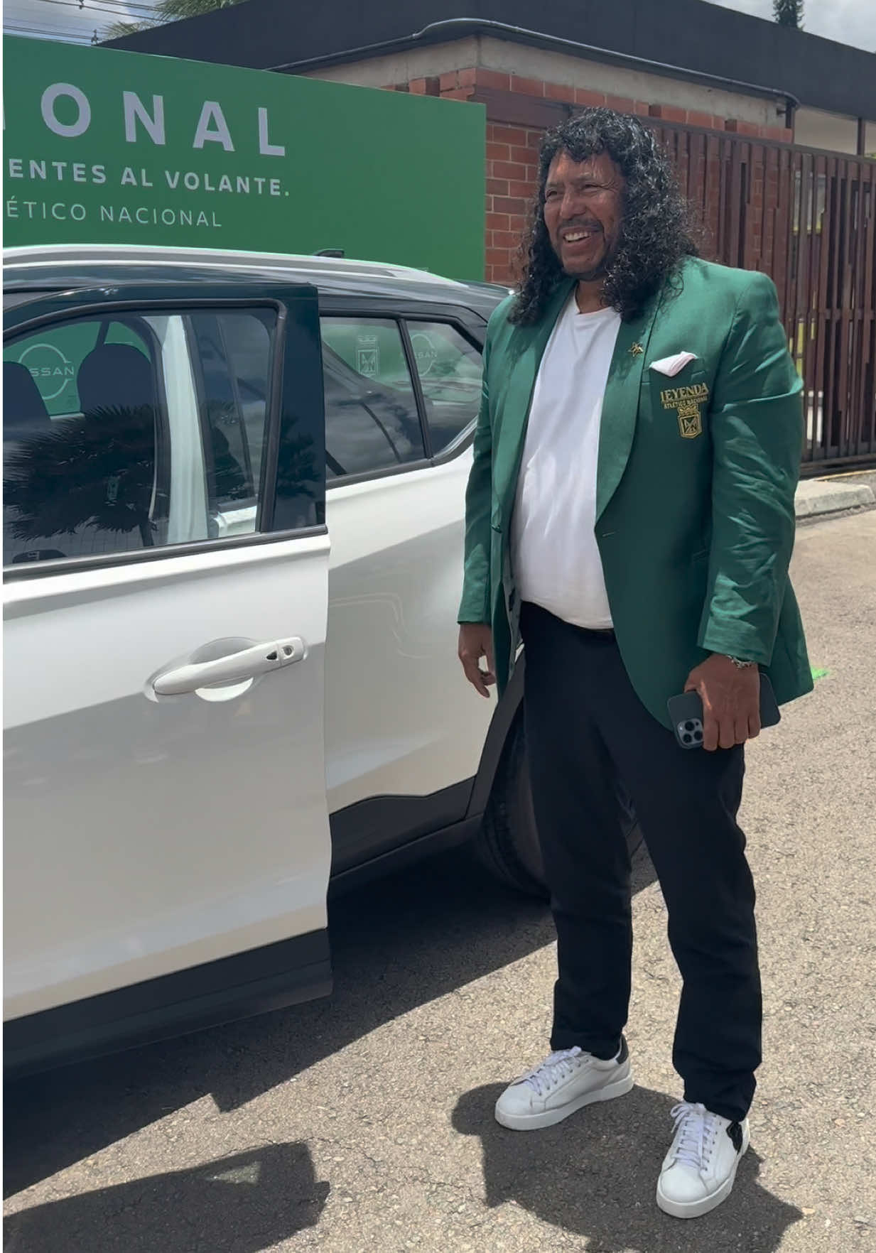 Orgullo Nacional, La pasión que llevas en el pecho, ahora la sientes al volante. Nueva edición especial: Nissan kicks Play - Atlético Nacional. #AtleticoNacional #NacionalOficial #FPC #VamosNacional #VamosTodosJuntos 