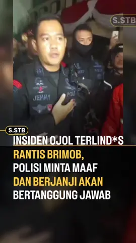 Seorang driver ojek online (Ojol) dilind*s oleh Kendaraan taktis (rantis) Brimob jenis Baracuda di kawasan Bendungan Hilir (Benhil), Jakarta Pusat, Kamis (28/8/2025) malam. Perwakilan Anggota Brimob Jemmy pun memohon maaf dan akan bertanggung jawab atas insiden yang tidak bisa terelakkan tersebut. Menurutnya, Brimob akan terus berkoordinasi dengan keluarga korban untuk melakukan pertanggung jawaban. #Demo #Ojol #Brimob  #SaatnyaIndonesiaBerbenah