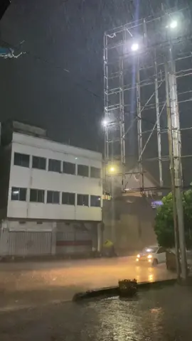 🌧️28 Agustus 🌬️🫶🏻🥶#lampungtiktok #bandarlampung #lampungpride #lampunggeh 