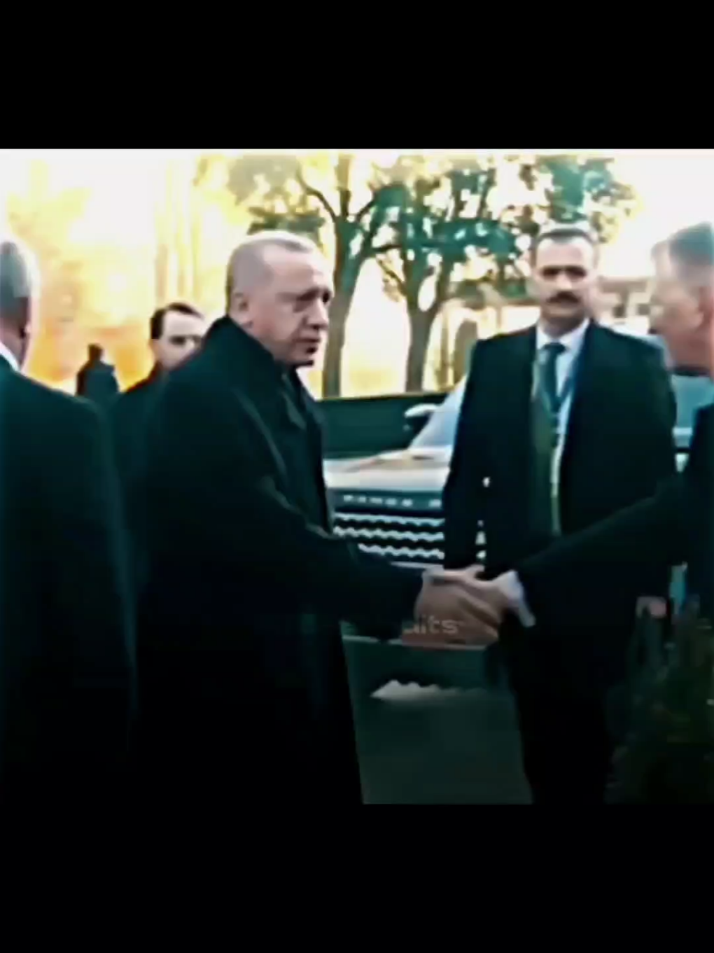 2 tane ayyaşın yaptığı yasa 😏 . . #receptayyiperdogan #akparti #kanun #atatürk #yasa 