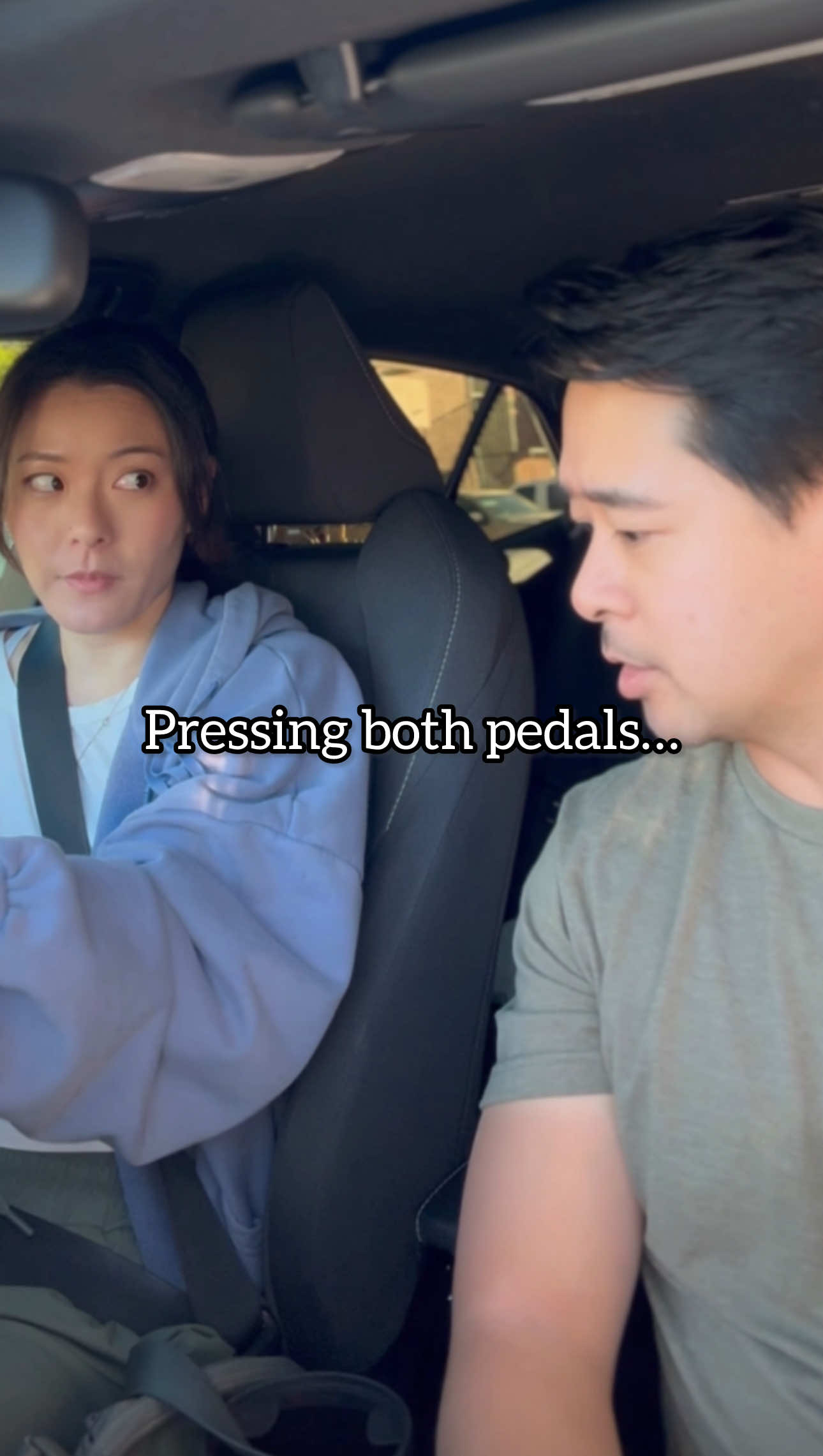 What happens when you press both pedals at the same time in a car? 🚗📸📱