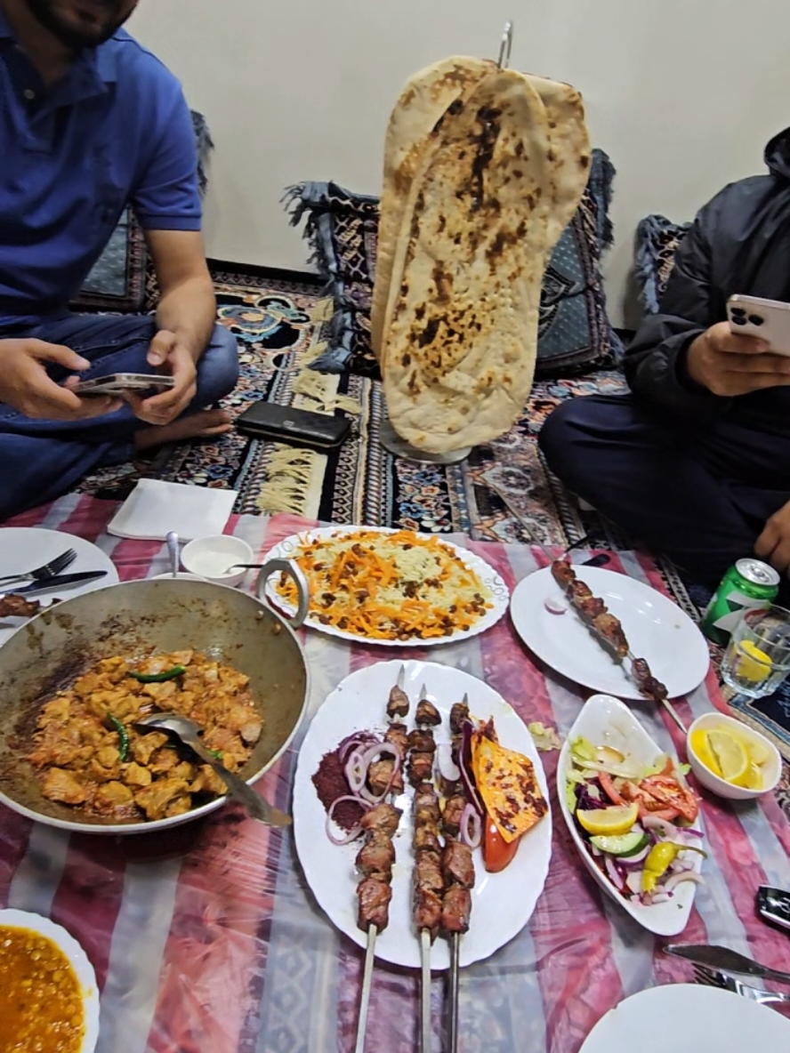Te Lache Aw Ze Lawang! 🥰🥰👈 #friends #FoodLover #پښتون_تاجیک_هزاره_ازبک_زنده_باد🇦🇫 #foryou #fyp 