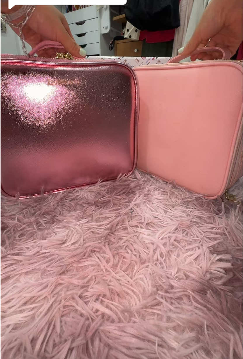 Respuesta a @Edina Dema 🌸 ME GUSTA MÁS QUE UNA COSMETIQUERA DE BOLSA PORQUE ESTÁ MÁS PROTEGIDO 🙌#makeup #bag @BehaestyUS 
