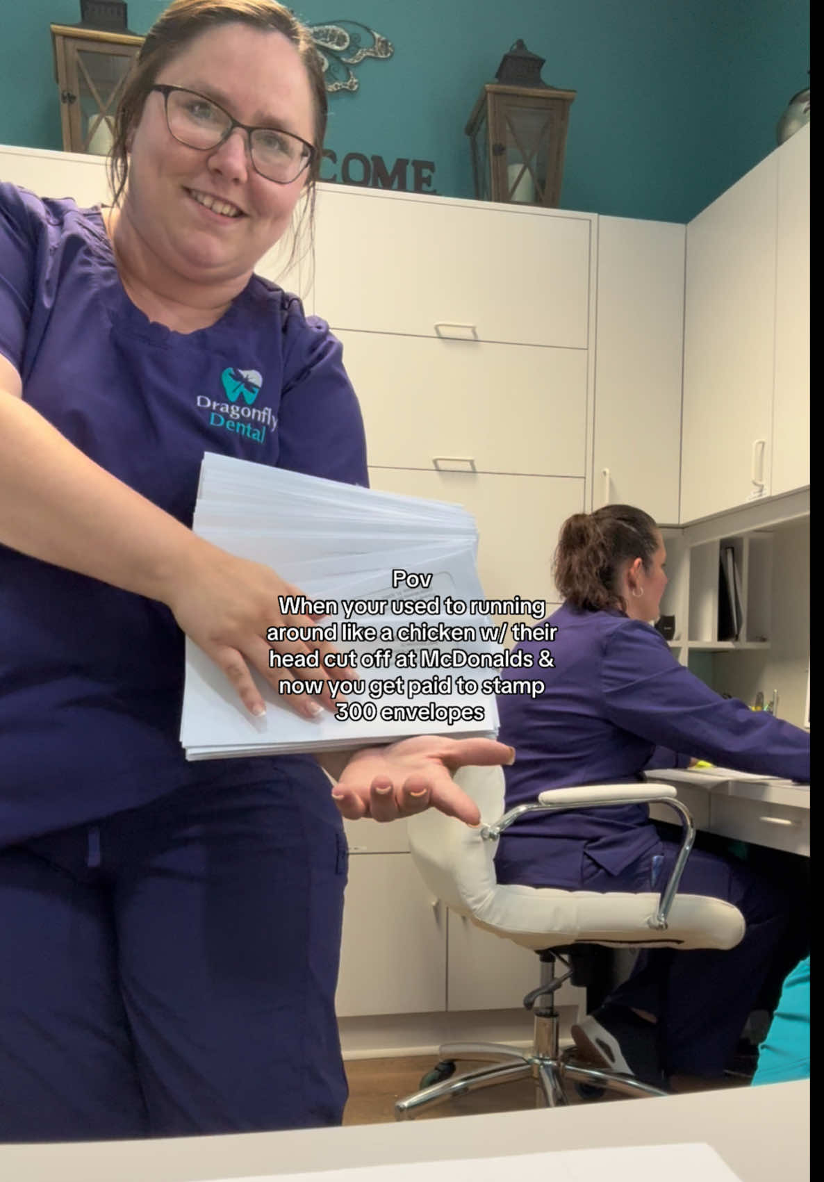 Never even had time to breathe at McDonald’s 😮‍💨🥴 @jenna #dental #fypシ゚viral #fyp #foryoupage #worklife #mcdonalds #mcd #lovemyjob #receptionist #envelope #stamps #chill #mcdonaldsmanager #manager #fyppppppppppppppppppppppp 