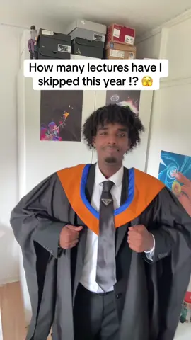 Guess what I graduated in tho 🫡🫠 #fyp #graduation #unilectures #unistudent #freshersweek 