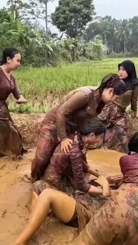 gadis desa