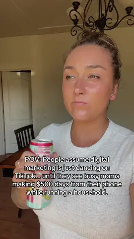 The truth? You don’t need to be an influencer, go viral, or chase people to build online income from home. I replaced my 9–5 with a simple digital marketing strategy, and now I teach it step by step inside my Selling with Confidence course — perfect for beginners who want real passive income for moms. 👉 Comment “INFO” and I’ll send you the details!