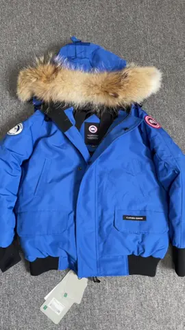 Chilliwack blue 😘😘#fyp #canadagoose #foruyou #downjacket #chilliwack 