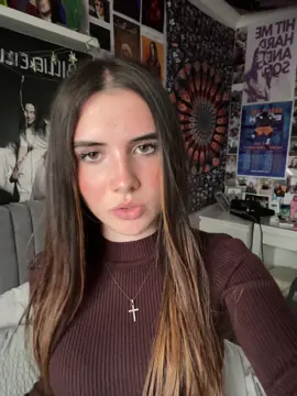 i kinda wanna post on this account okay #likeandcomment #like #hi #fyp #bi? 