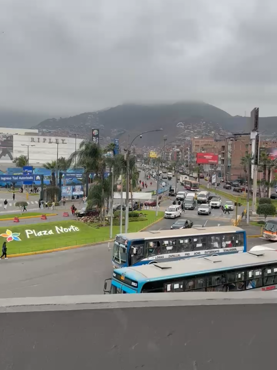 Un café para este frio ☕️  #frio #TikTokPerú  #limaperu🇵🇪 