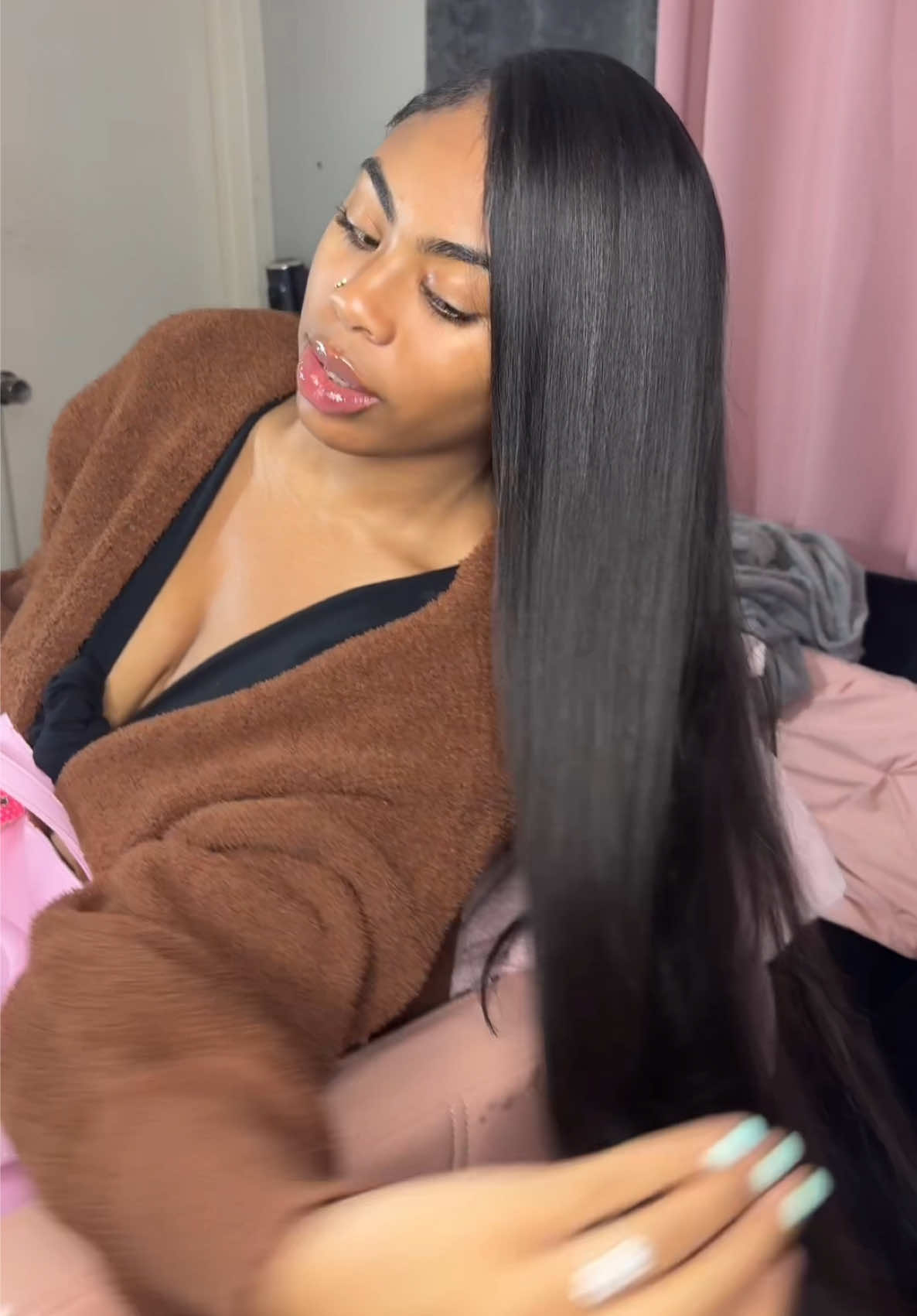 4 Silky Straight Bundles from @Lebeaute hair @Lebeautehairstore 💖✨ #tkshop #lebeaute #lebeautehair #bundles #sewin 