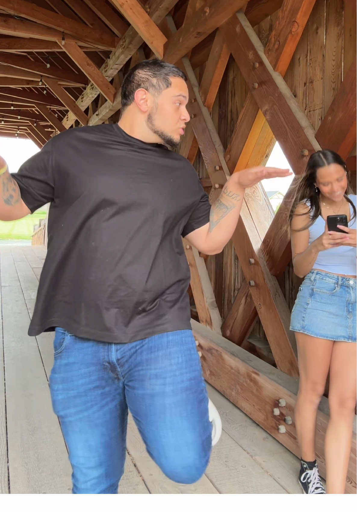 ya the cover photo… you’re welcome😭 @Justin Rushetsky #fypシ゚viral #brother #funny #kaylarushetsky #blowthisup 