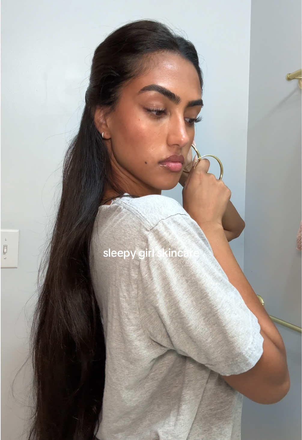 get ready with me for the sweetest dreams ☁️ @anua_global oil cleanser  @CeraVe face wash  prescribed tret  @ILIA Beauty milky toner @Olehenriksen moisturizer  @Kiehl's Since 1851 eye cream @laneige_us lip mask #grwmforbed #nightroutine #skincareroutine #nighttimeskincare #getreadywithme 