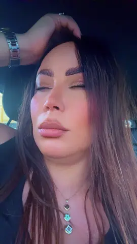 Femme algérienne ✌️♥️🇩🇿♥️✌️