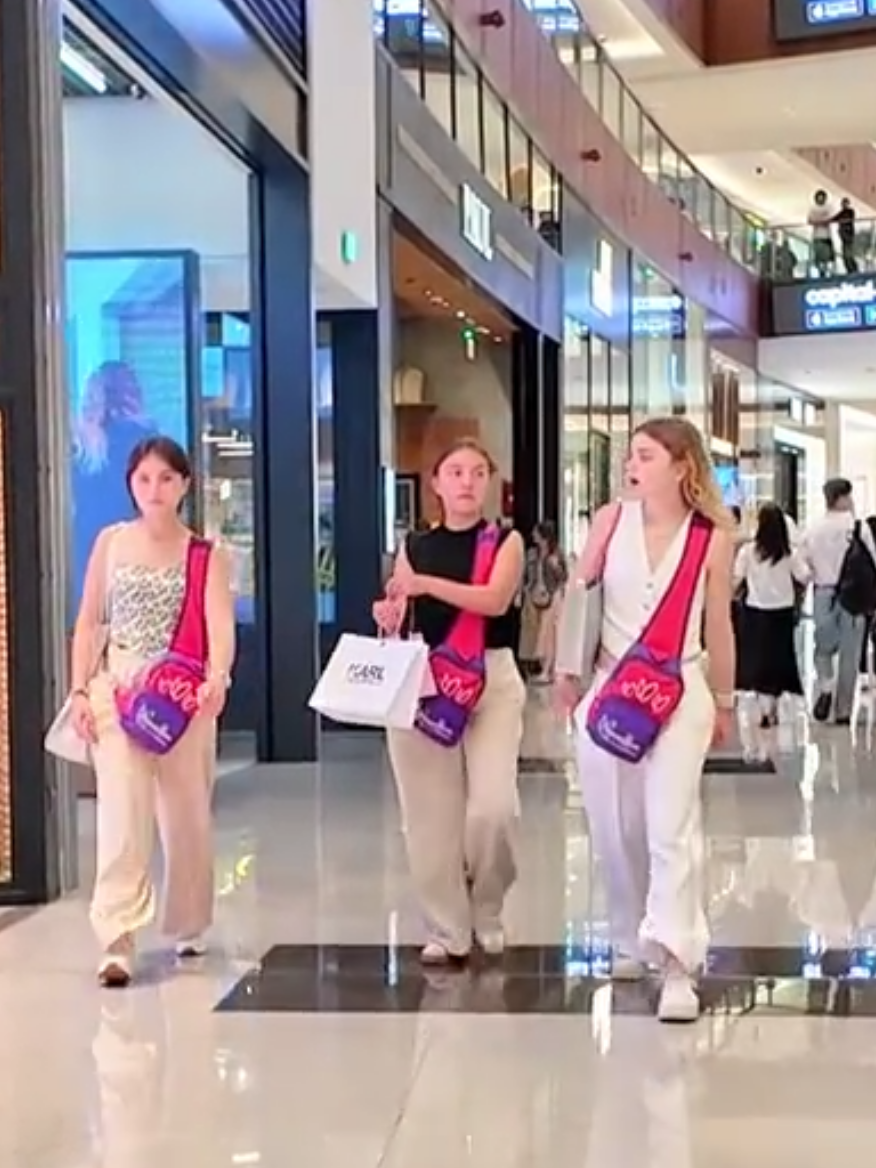 #dubai #ismavideos #isma_is1 #explore #world 